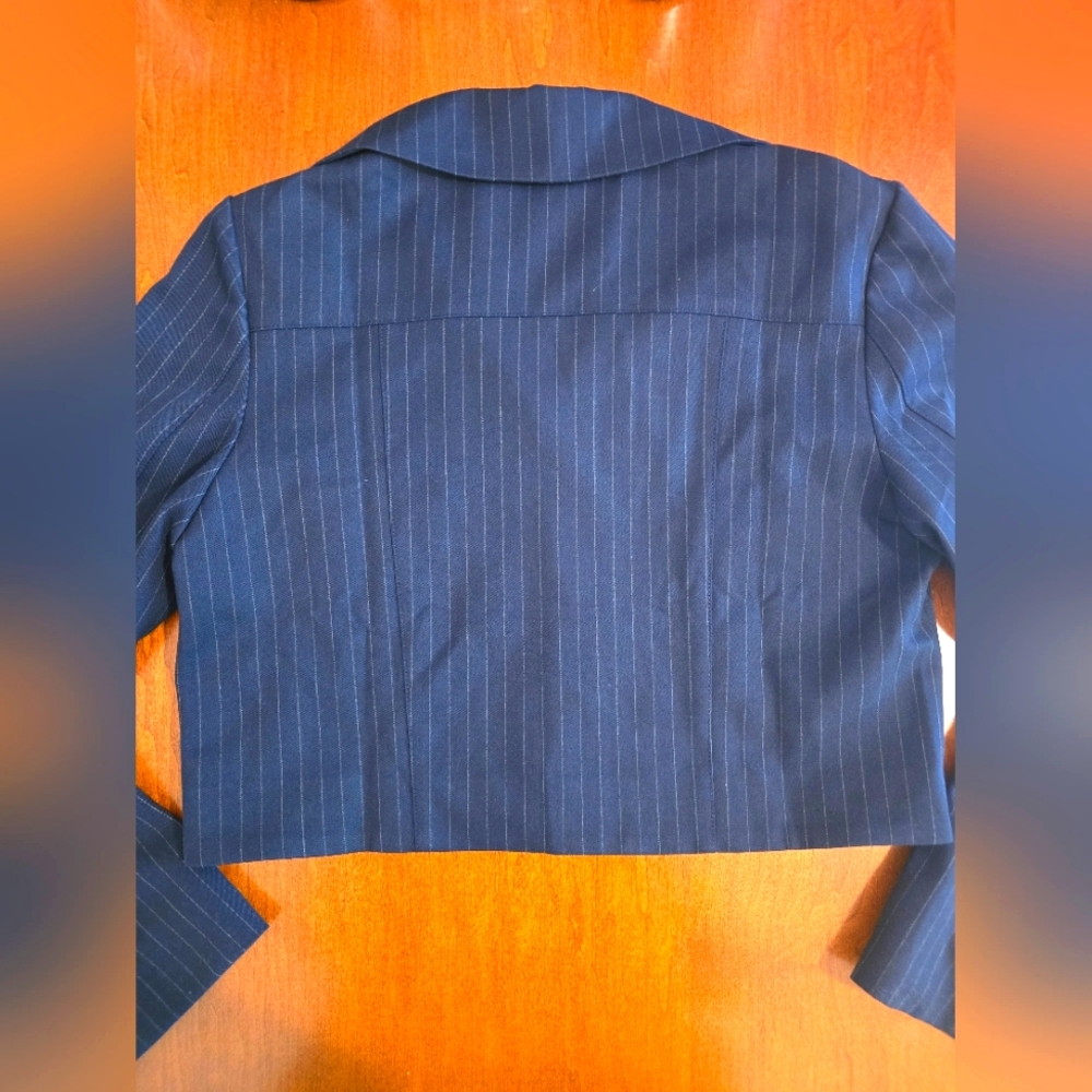 Amanda Uprichard Navy Cropped Jacket | NWT | Size Medium – Msrp $260 - Picture 15 of 16